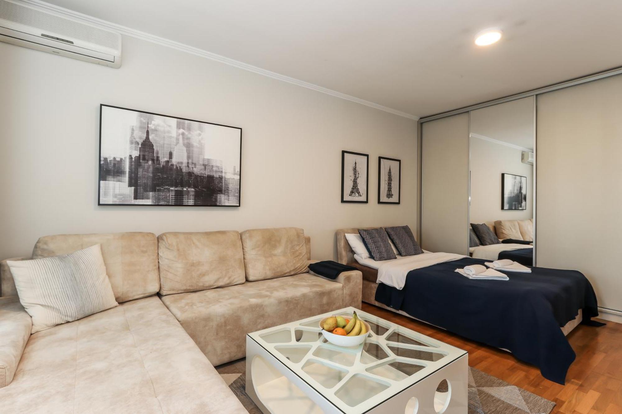 New Belgrade Apartments, Parking 5 Eur Per Day Exteriör bild