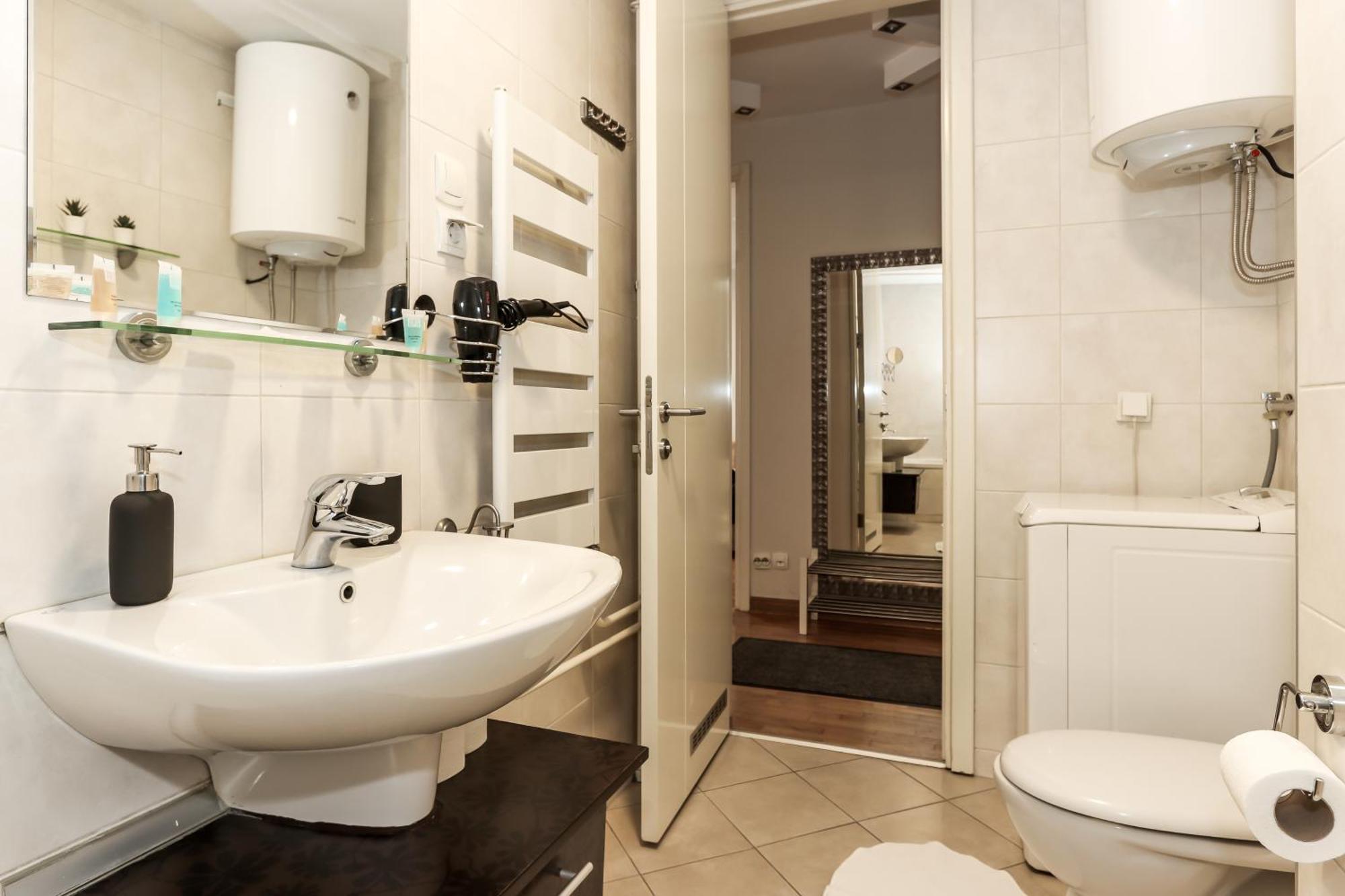 New Belgrade Apartments, Parking 5 Eur Per Day Exteriör bild