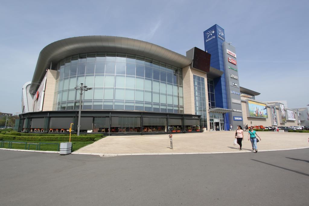 New Belgrade Apartments, Parking 5 Eur Per Day Exteriör bild